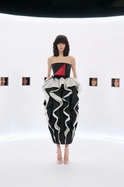 Look 38